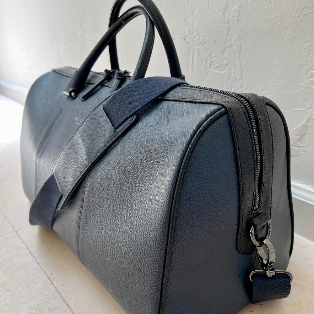 Ted Baker London Crossgrain Textured Leather Weekender Duffle Bag in Navy Blue